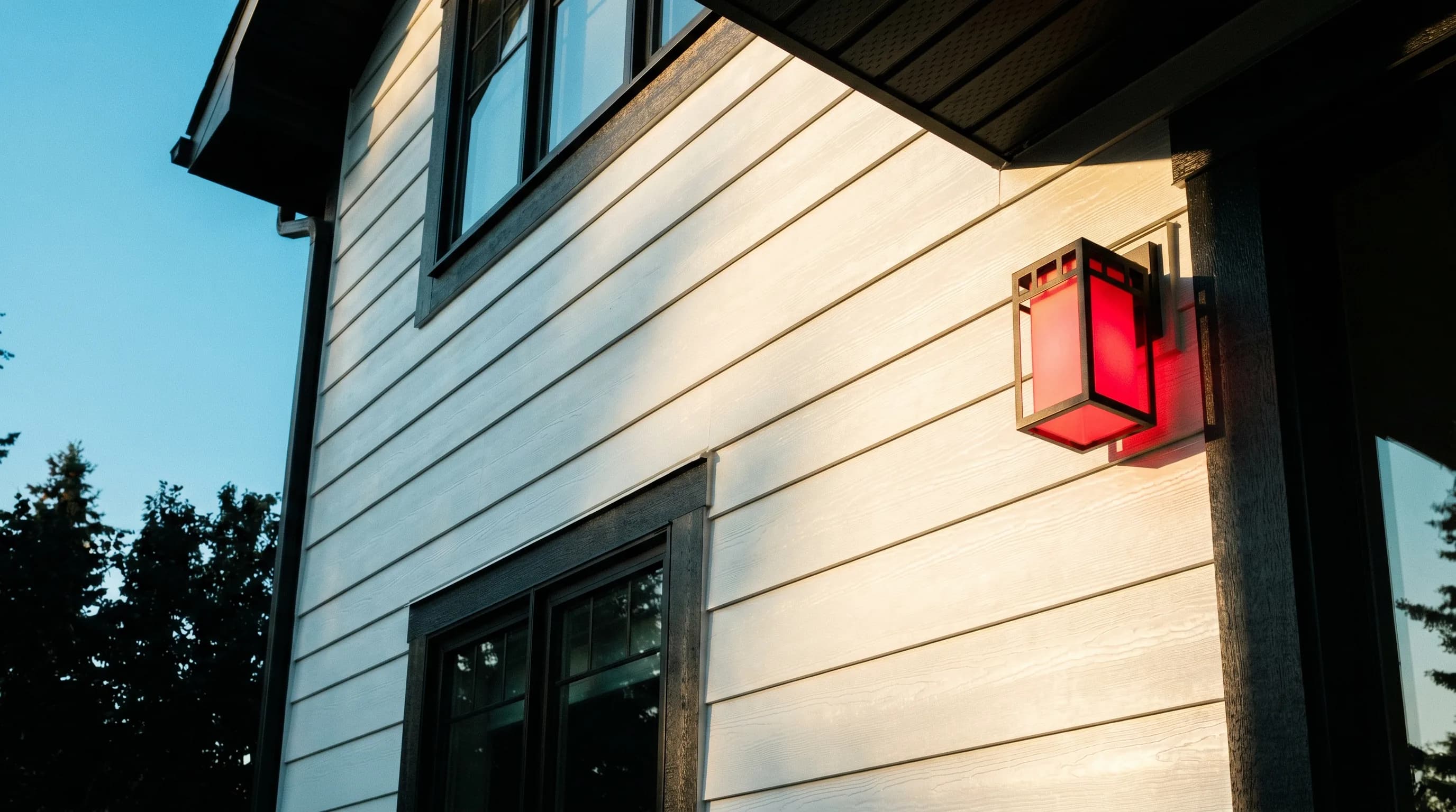 After a StreetDrop door hanger campaign — Sun-faded siding vs 25-year warranty repaint